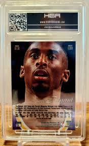 1996 Flair Showcase Row 2. Kobe Bryant Rookie #31. HGA Mint 9