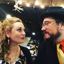 Sundae + Mr. Goessl (@sundaeandmrgoessl) · Instagram 照片和视频