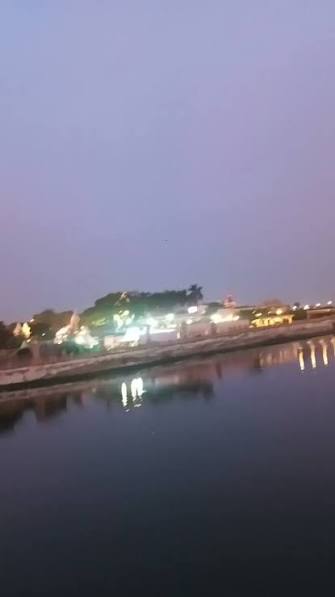 The Shipra River and Ram Ghat in Ujjain (Madhya Pradesh, India) hold immense religious, historical, and cultural significance. 🌊 The Shipra River — Divine Origins According to Hindu scriptures and legends: The