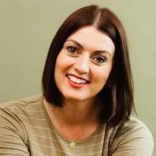 Aimee Bateman (@Aimee_Bateman)