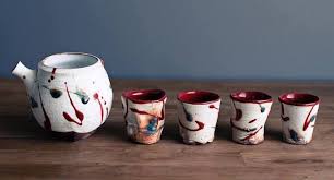 Shop our japanese teapot selection from the world's finest dealers on 1stdibs. In Williamsburg Traditional Japanese Ceramics Bring A Rich History To Everyday Tea Making