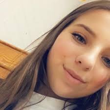 Kaitlyn House (@HouseKaitlyn)