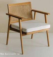 Toko kursi cafe kami sudah berdiri sejak lama dan memiliki pelanggan yang banyak di salah satu kursi cafe terlaris yang kami jual adalah kursi kayu minimalis model bangku panjang. Kursi Cafe Minimalis Kayu Jati My Blog Kursi Cafe Minimalis Kayu Jati Mebel Kursi Kayu Jati