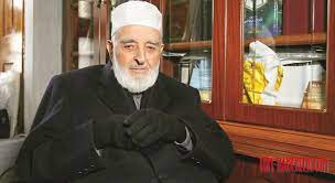Yekta saraç'ın babası, türkiye'nin önde gelen hadis, tefsir ve fıkıh alimlerinden muhammed emin saraç, tedavi gördüğü hastanede hayatını kaybetti. Yok Baskani Yekta Sarac In Babasi Hayatini Kaybetti
