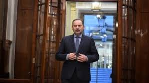 El Gobierno, desconcertado con el aviso de Ábalos a Sánchez: "Es un  absoluto imbécil y un golfo"