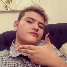 Benjamin Razo's Instagram, Twitter & Facebook