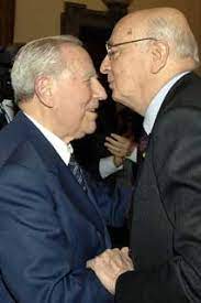Il ministro ciampi consolida e sviluppa quanto fatto in precedenza, con un'azione di governo straordinariamente incisiva. Carlo Azeglio Ciampi Wikipedia