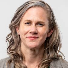 Kimberly Lovejoy's Instagram, Twitter & Facebook