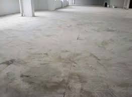 暴雨过后水泥地面起沙了怎么处理_河南汇能路桥科技