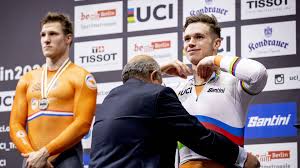 Maximilian levy (born 26 june 1987) is a german track cyclist. Lavreysen Voltooit Harries Hattrick Bij Wk Baan Echt Heel Bijzonder Nos