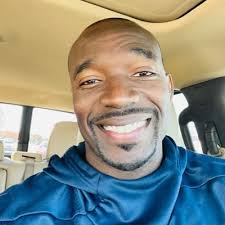 Sam Proctor's Instagram, Twitter & Facebook