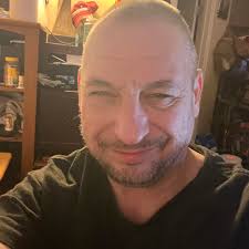 Philly Cheese Steak Crescent Ring Ingredients: 1 tbsp olive oil 1 medium  onion, finely sliced... Full recipe in 💬 👇