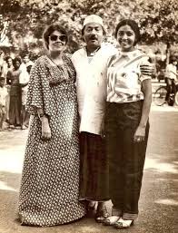 SAEED JAFFREY Internationally acclaimed theatre, tv & film actor; he worked  as an English announcer with All India Radio. He left us