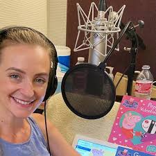 Lauren J. Irwin (@LaurenJIrwin)