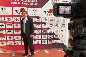 Generations of determined athletes have been training for half … Sportradio Deutschland Interview Mit Wolfgang Weigert Deutscher Karate Verband E V
