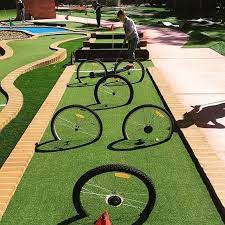 Weston Park In Yarralumla Is Home To The Yarralumla Play Station Which Features A Mini Steam Railway Cafe And 36 Hole Golf Courses Mini Golf Course Mini Golf