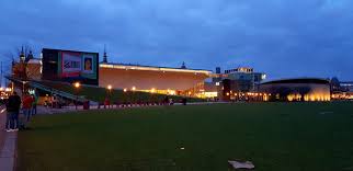 Plás an mhúsaeim (ga) museumplein. Museumplein Erasmus Photo Amsterdam