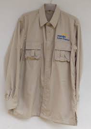 Seragam kerja proyek merupakan salah satu jenis pakaian yang selalu digunakan untuk para karyawan lapangan. Seragam Kerja Bank Mandiri Konveksi Seragam Kerja Berkualitas