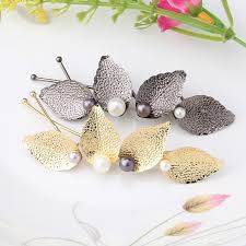 Inserting the bobby pins this way holds better and is how the pins are intended to be worn. M Mism New Wave Simple Bobby Pin Four Leaves Pearls Hairpins Wedding Decoration Hair Accessories Hair Clip Jewelry For Women Accessories Hair Clip Bobby Pinshair Accessories Aliexpress