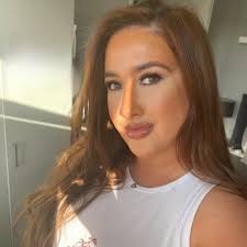 Ella Hardwick (@ellahardwick4)