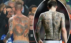 Las predicciones que te provocarán escalofríos. Raul Meireles Joins Daniel Agger Djibril Cisse And Co In Tattoo Hall Of Fame Daily Mail Online