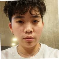 Ngoc Khuu's Instagram, Twitter & Facebook