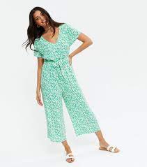 Green Floral V Neck Tie Front Crop Jumpsuit New Look