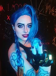 Jinx and Vi diorama action figure set