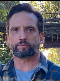 Will Seven be with Chakotay in the new series?