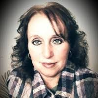 Donna Bumgardner's Instagram, Twitter & Facebook