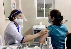 It's obvious from the video that nowhere montagnier is saying that people will die from the vaccine. Bá»™ Y Táº¿ Cáº£nh Bao Lá»«a Ä'áº£o Tiem Vaccine Covid 19 Bá»™ Y Táº¿ Trang Tin Vá» Dá»‹ch Bá»‡nh Viem Ä'Æ°á»ng Ho Háº¥p Cáº¥p Covid 19