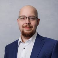 Heute hatte ich die Chance für einen Tag meinen Alltag als HW-Entwickler  bei Bosch Österreich, für die Rolle des Erste Hilfe Trainers des ASBÖ  Arbeiter-Samariter-Bund Floridsdorf-Donaustadt zu…