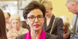 En novembre 2014, mediapart avait affirmé qu'à son arrivée à la tête de la caisse des dépôts et consignations (cdc) auparavant présidée par augustin de romanet. Renault Enquete Ouverte Apres Une Plainte Contre Rachida Dati Et Alain Bauer Le Point