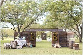 Barn Doors Wedding In A Pecan Grove Barn Door Wedding Outside Wedding Georgia Wedding