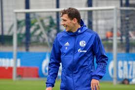 Leon christoph goretzka (german pronunciation: Fc Schalke 04 On Twitter Returning Dfb Team En Goalscorer Leon Goretzka Can T Stop Smiling In Training Today S04