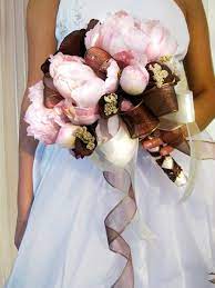 A wedding gown with a lot of bling go well with simple ivory and soft pink flowers, while a simple dress. Pink And Brown Bridal Bouquets Set 1 Pink Wedding Flowers Wedding Bouquet Champagne Flower Centerpieces Wedding