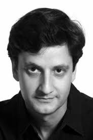 UK Casting directory, actor services, extras, talents, locations