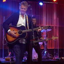 John Schneider Trick Pony S Keith Burns Premiere Trump Card Music Video Live Video Featuring Jay Sekulow Band Legendar John Schneider Music Videos Actors