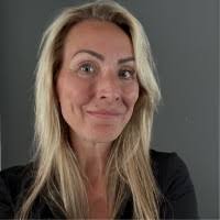 900+ "Tammie -ard" profiles