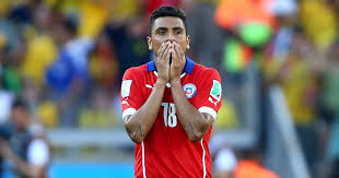 El encuentro, correspondiente a la … Gonzalo Jara Vs Edinson Cavani It Wasn T The First Time The Chilean Had Tried This Dirty Trick Mirror Online