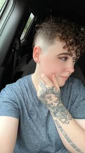 What are good barbershops in Loveland for a modern mullet haircut?