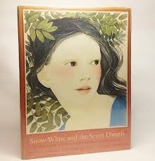 Snow-White and the Seven Dwarfs(Translated by Randall Jarrell,Pictures by Nancy  Ekholm Burkert)