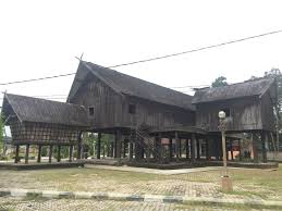 Simbol adalah tanda atau lambang yang mewakili objek permukaan bumi yang terdapat pada peta. Kalimantan Tengah Wikipedia Bahasa Indonesia Ensiklopedia Bebas