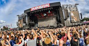 Official pukkelpop • 19, 20, 21 & 22 august 2021 • use #pkp21. Pukkelpop 2021 Gaat Door Zonder Social Distance En Zonder Mondmasker