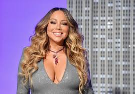 Mariah carey has been with roc nation since 2017 but will now be joining range media partners. Jennifer Aniston Responds To Mariah Carey S Sad Attempt At The Rachel Haircut