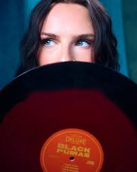 good vibes only 🩷🌙🌸