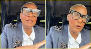 Woman Furious After Her Doctor Writes 'King Kong'