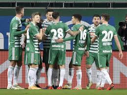 Sturm graz hosts rapid wien in a bundesliga game, certain to entertain all football fans. Rapid Wien Nach Sieg Gegen Sturm Graz Tabellenfuhrer Fussball Vienna At