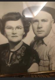 Today is a day to celebrate all grandmothers, no matter how young or old;  and, the beauty and wisdom they bring to all our lives. Happy National  Gorgeous Grandma Day! Share it