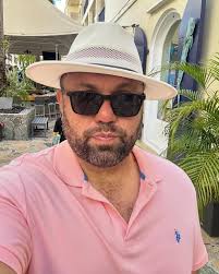 Arley Avila's Instagram, Twitter & Facebook